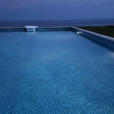 Вилла Private 102 With Heated Pool In Blacksearama