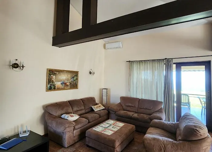 Вилла Private 102 With Heated Pool In Blacksearama