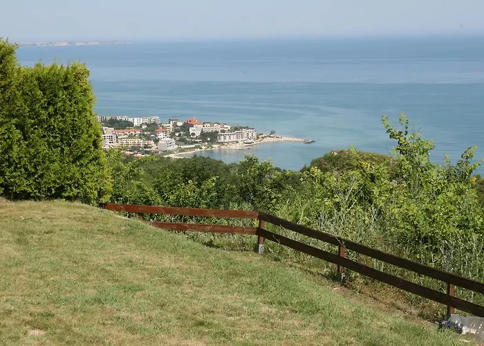 Villa Private 102 With Heated Pool In Blacksearama Balchik