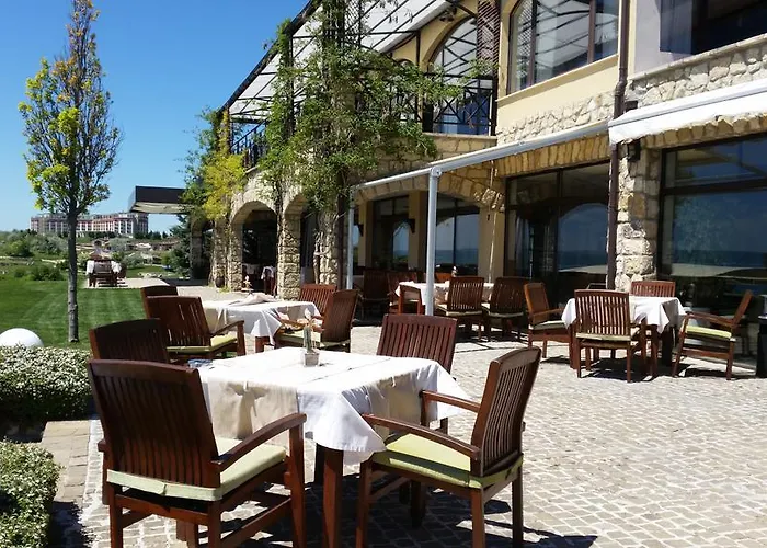 Private 102 With Heated Pool In Blacksearama Балчик