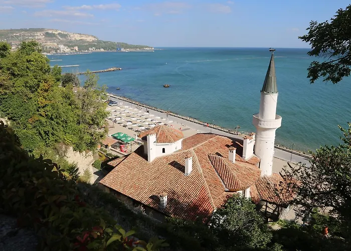 Private 102 With Heated Pool In Blacksearama *